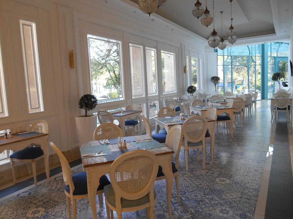 Noor Hotel Bandung Eksteriør billede